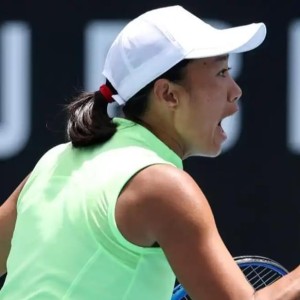 开云体育下载-张帅澳网后再现妖刀本色，王欣瑜组姐妹团见证袁悦马拉松大战胜利